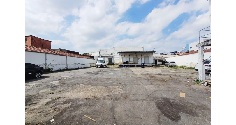 Galpão à venda no Bairro da Vila Anastácio na Rua Conselheiro Ribas, 
