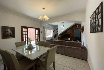 Casa à venda no Bairro do Jaraguá na Rua Capitão Bernardes Rangel,