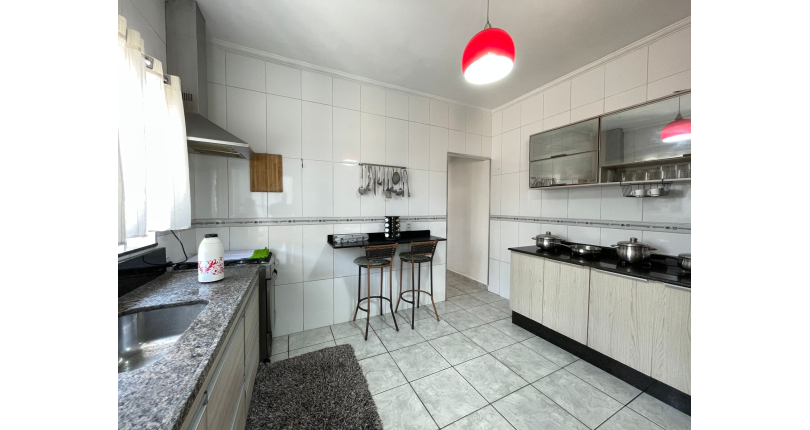 Casa à venda no Bairro do Jaraguá na Rua Capitão Bernardes Rangel,