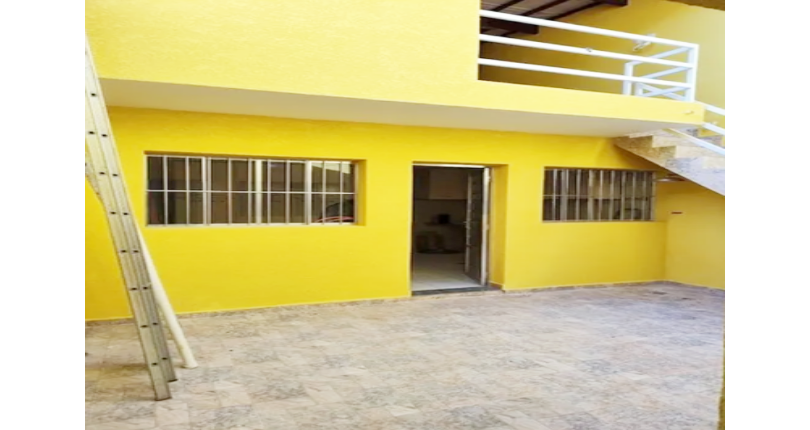 Belo Sobrado à venda no Bairro do Conjunto Residencial Vista Verde na Rua Desembargador Lauro de Souza Alves