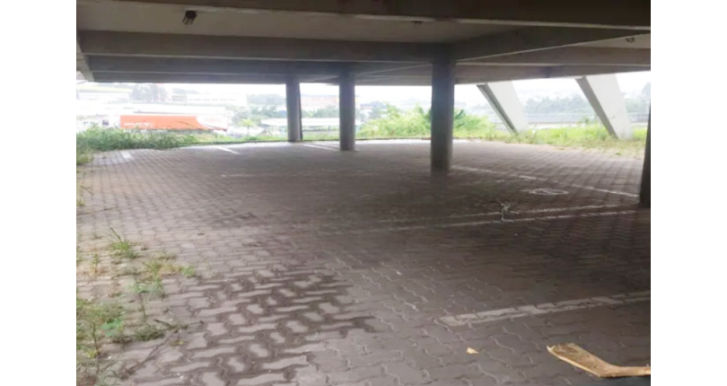 Terreno à venda no Bairro do Jardim Jaraguá (São Domingos) na Avenida Jornalista Paulo Zingg