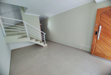  Sobrado à venda na Vila Boaçava na Rua Jurubim 335, no Condomínio Residencial Colibri, 