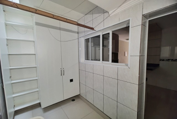  Sobrado à venda na Vila Boaçava na Rua Jurubim 335, no Condomínio Residencial Colibri, 