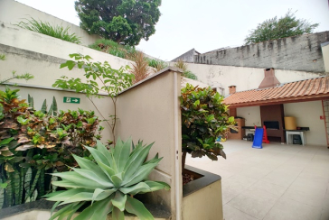  Sobrado à venda na Vila Boaçava na Rua Jurubim 335, no Condomínio Residencial Colibri, 