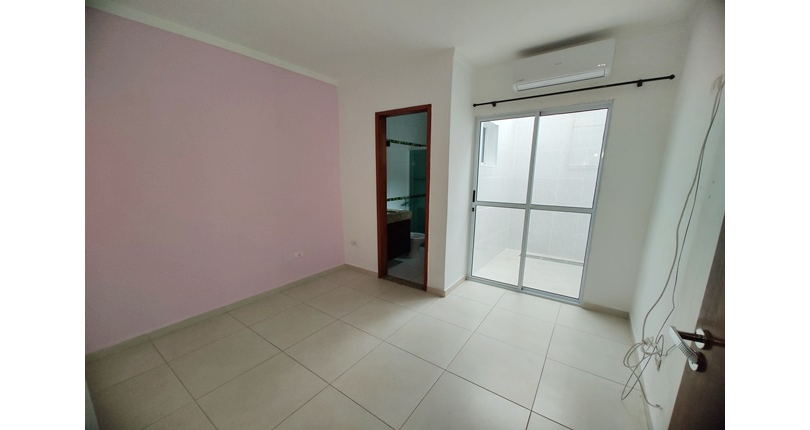  Sobrado à venda na Vila Boaçava na Rua Jurubim 335, no Condomínio Residencial Colibri, 