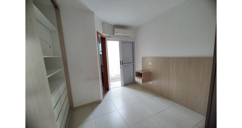  Sobrado à venda na Vila Boaçava na Rua Jurubim 335, no Condomínio Residencial Colibri, 