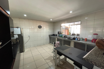 Casa térrea à venda no Bairro da Vila Clarice na Rua Major Alfredo Romão