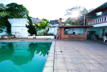 Casa térrea à venda no Bairro da Vila Clarice na Rua Major Alfredo Romão