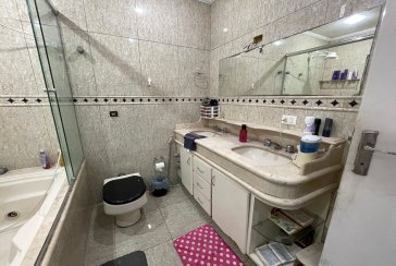 Casa térrea à venda no Bairro da Vila Clarice na Rua Major Alfredo Romão