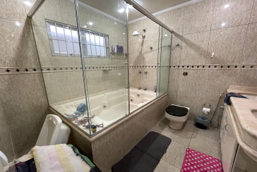 Casa térrea à venda no Bairro da Vila Clarice na Rua Major Alfredo Romão