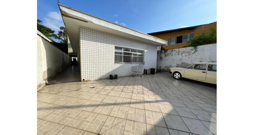 Casa térrea à venda no Bairro da Vila Clarice na Rua Major Alfredo Romão