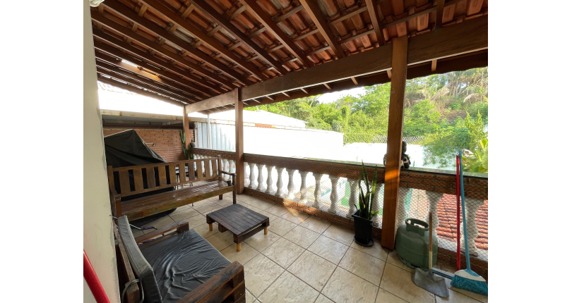 Casa térrea à venda no Bairro da Vila Clarice na Rua Major Alfredo Romão