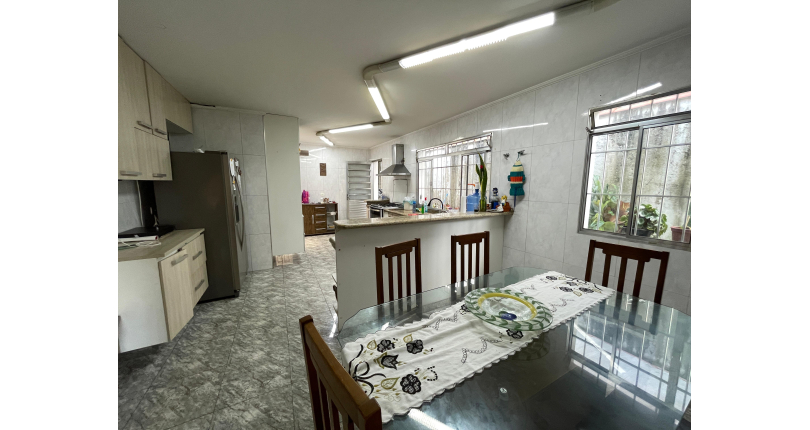 Casa térrea à venda no Bairro da Vila Clarice na Rua Major Alfredo Romão