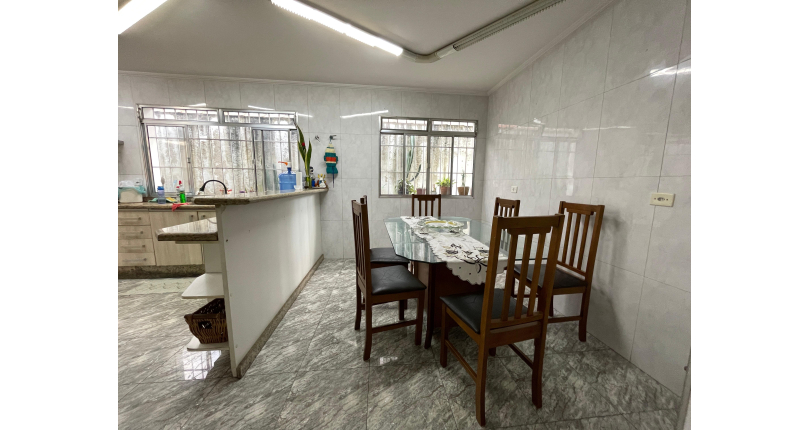 Casa térrea à venda no Bairro da Vila Clarice na Rua Major Alfredo Romão