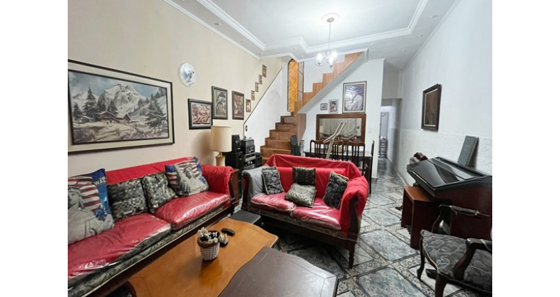 Sobrado à venda no Bairro do Jardim Santo Elias na Rua Benedito da Fonseca Rondon