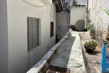 Terreno à venda no Bairro do Jardim Bandeirantes (Zona Norte) na Rua Engenheiro Dolabela,
