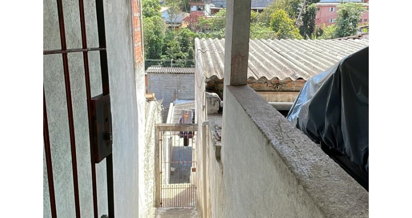Terreno à venda no Bairro do Jardim Bandeirantes (Zona Norte) na Rua Engenheiro Dolabela,