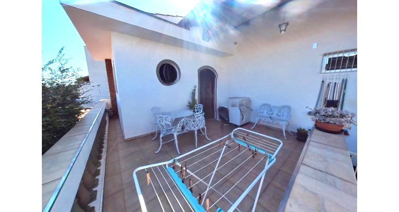 Bela Casa à venda no Bairro do City América na Avenida do Anastácio,