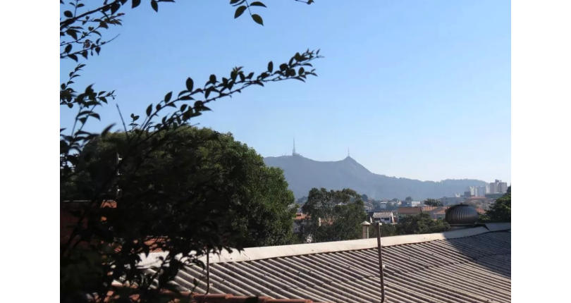 Bela Casa à venda no Bairro do City América na Avenida do Anastácio,