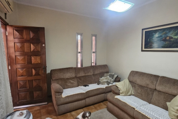 Sobrado à venda no Bairro do Conjunto Residencial Vista Verde na Rua Doutor Fernando de Oliveira Simões