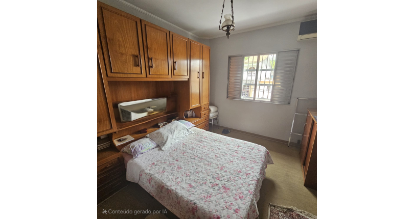 Sobrado à venda no Bairro do Conjunto Residencial Vista Verde na Rua Doutor Fernando de Oliveira Simões