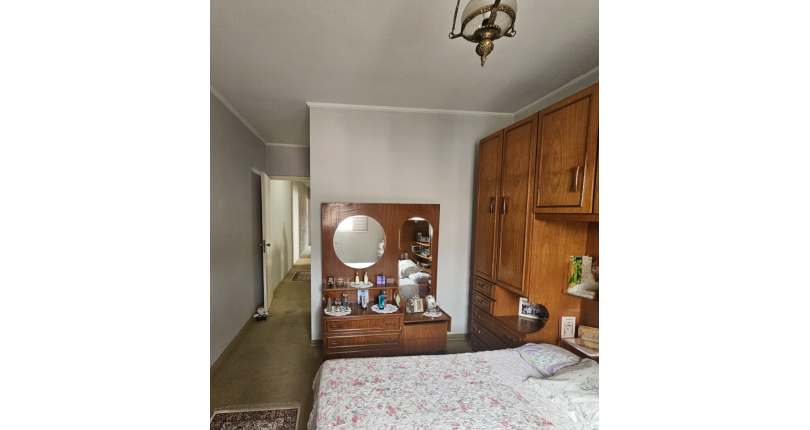 Sobrado à venda no Bairro do Conjunto Residencial Vista Verde na Rua Doutor Fernando de Oliveira Simões