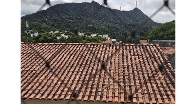 Sobrado à venda no Bairro do Conjunto Residencial Vista Verde na Rua Doutor Fernando de Oliveira Simões