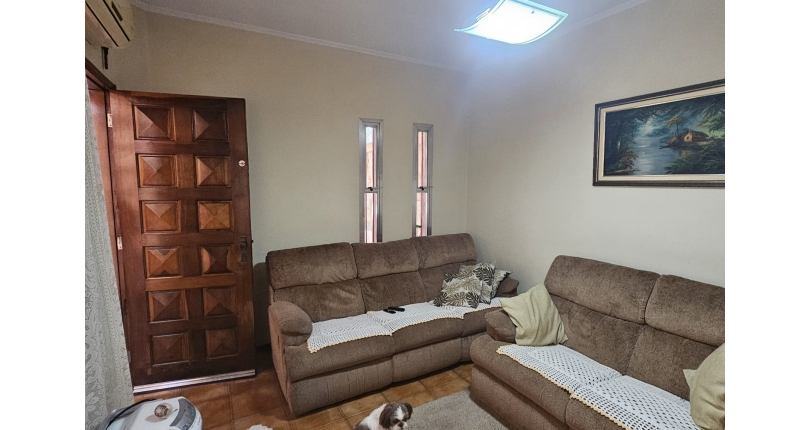 Sobrado à venda no Bairro do Conjunto Residencial Vista Verde na Rua Doutor Fernando de Oliveira Simões