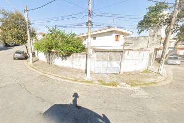 Sobrado à venda no Bairro do Jardim Líbano na Rua Professor Araújo Coelho