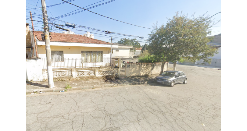 Sobrado à venda no Bairro do Jardim Líbano na Rua Professor Araújo Coelho