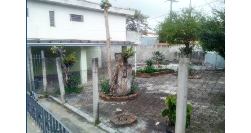 Sobrado à venda no Bairro do Jardim Líbano na Rua Professor Araújo Coelho