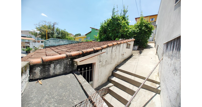 Terreno à venda no Bairro do Jardim Regina na Rua Pirapozinho, 