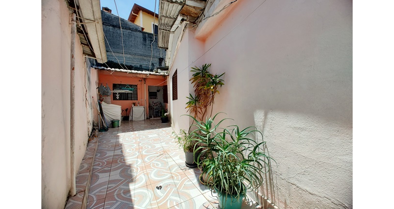 Terreno à venda Rua Pirapozinho, Jardim Regina - Imóveis à Venda