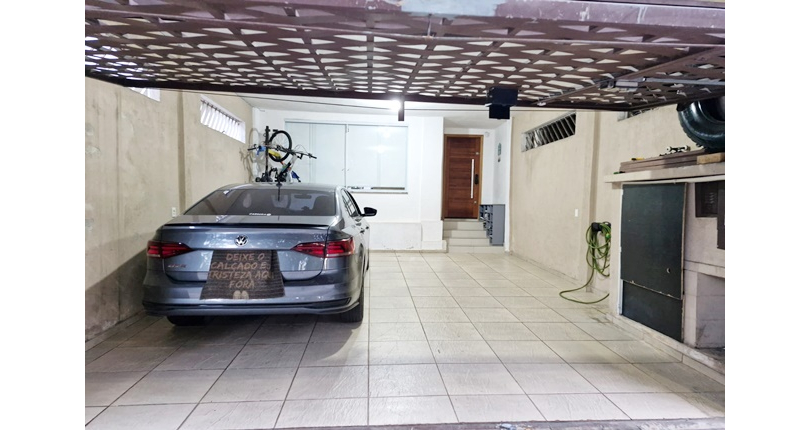 Ótimo Sobrado à venda no Bairro do Conjunto Residencial Vista Verde na Rua Desembargador Plínio Novaes de Andrade