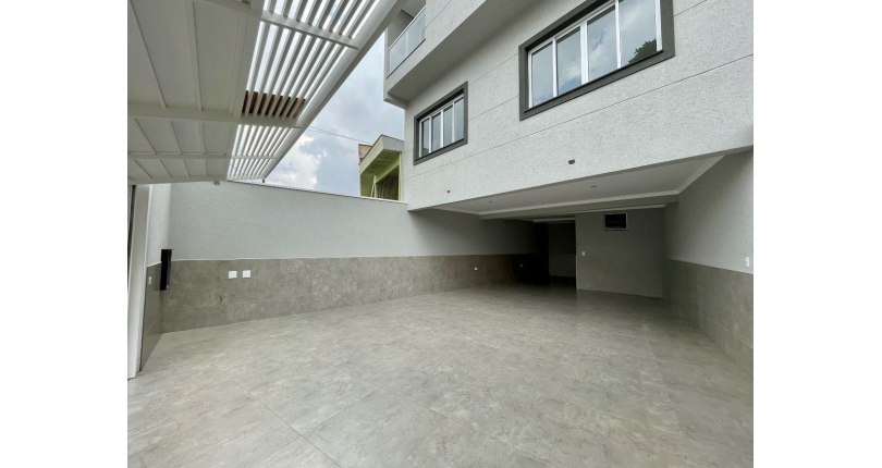  Sobrado novo à venda no Bairro do Parque São Domingos na Rua Amílcar Barbuy 