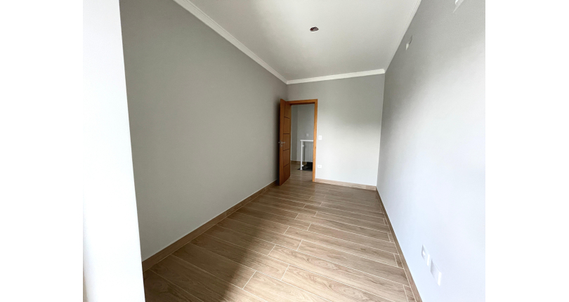  Sobrado novo à venda no Bairro do Parque São Domingos na Rua Amílcar Barbuy 