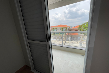  Sobrado novo à venda no Bairro do Parque São Domingos na Rua Amílcar Barbuy 82,