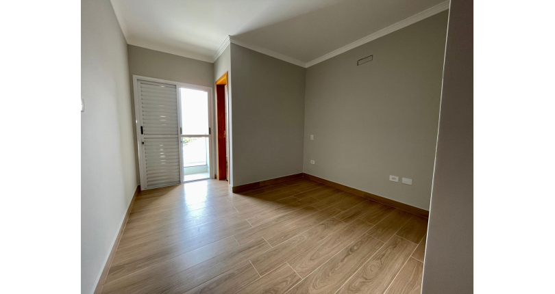  Sobrado novo à venda no Bairro do Parque São Domingos na Rua Amílcar Barbuy 82,