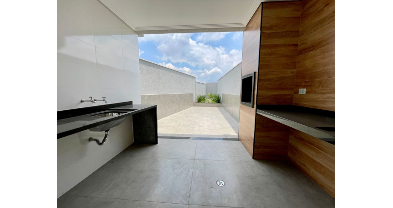  Sobrado novo à venda no Bairro do Parque São Domingos na Rua Amílcar Barbuy 82,