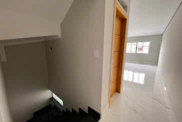 Sobrado novo à venda no Bairro do Parque São Domingos na Rua Amílcar Barbuy 81, 