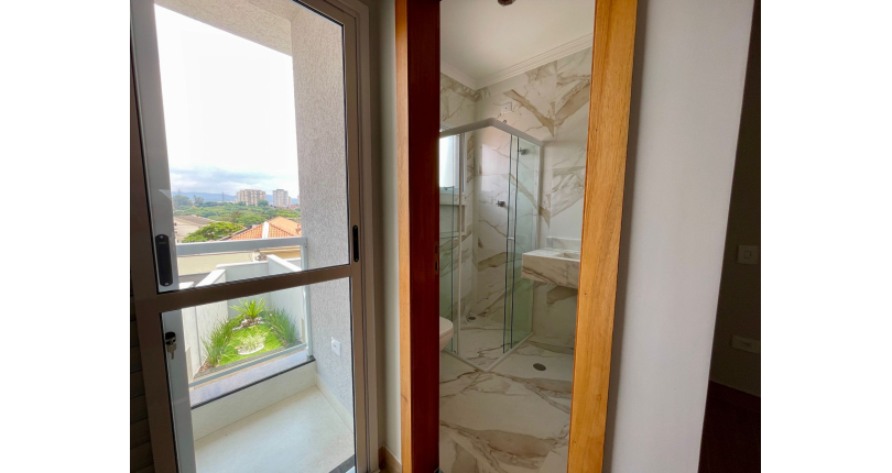 Sobrado novo à venda no Bairro do Parque São Domingos na Rua Amílcar Barbuy 81, 