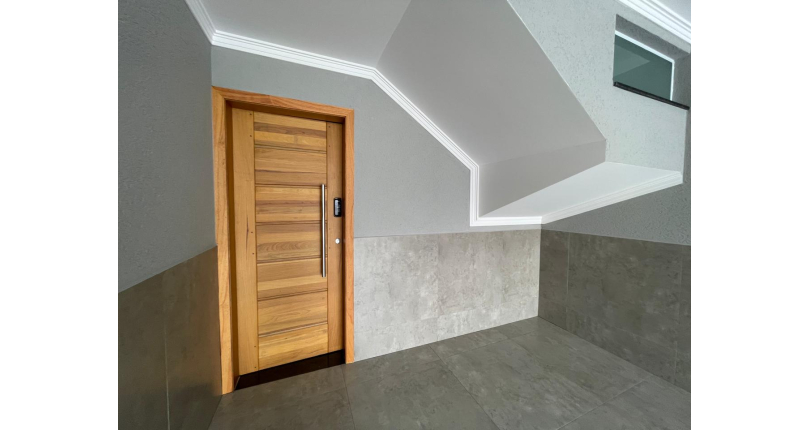 Sobrado novo à venda no Bairro do Parque São Domingos na Rua Amílcar Barbuy 81, 