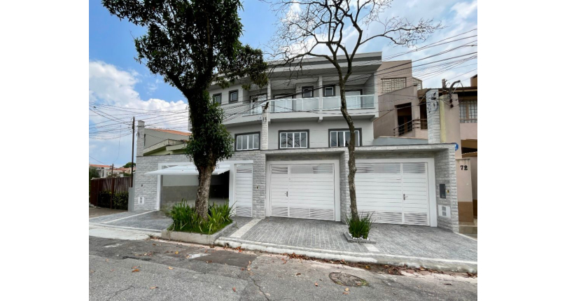 Sobrado novo à venda no Bairro do Parque São Domingos na Rua Amílcar Barbuy 81, 