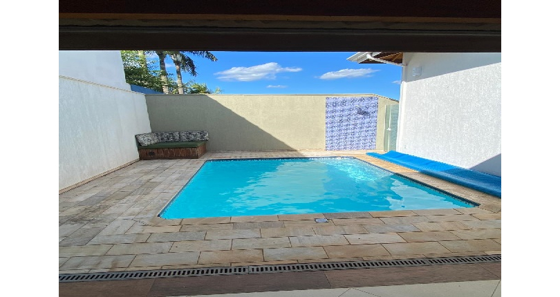 Casa à venda em Itatiba no Bairro do Residencial Fazenda Serrinha na Rua Antenor Ubinha,