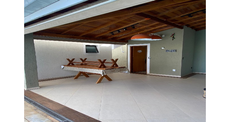 Casa à venda em Itatiba no Bairro do Residencial Fazenda Serrinha na Rua Antenor Ubinha,