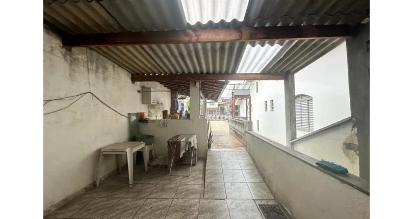 Casa Térrea à venda no Bairro do Jardim Mangalot na Rua Padre Aníbal Difrância,