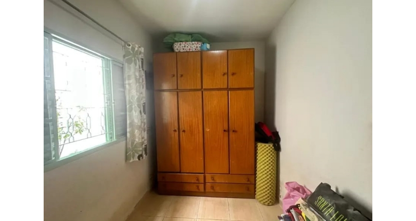 Casa Térrea à venda no Bairro do Jardim Mangalot na Rua Padre Aníbal Difrância,