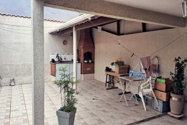 Belo Sobrado à venda no Bairro do Jardim Regina na Rua Crispim Santos, 