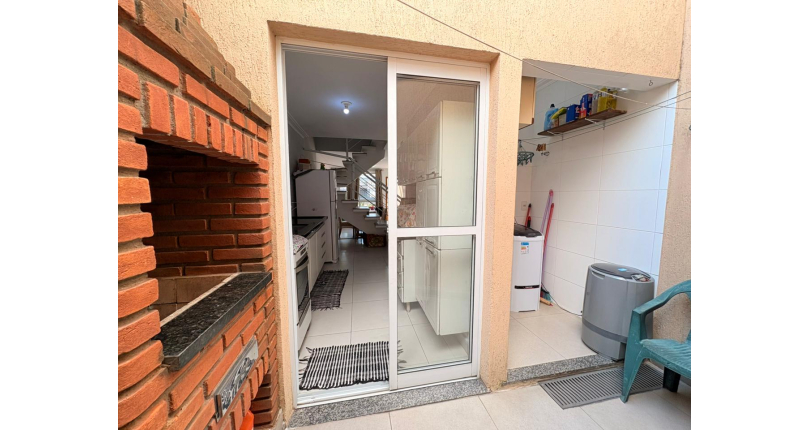 Sobrado à venda Rua José Albino, Parque São Domingos - Imóveis à Venda