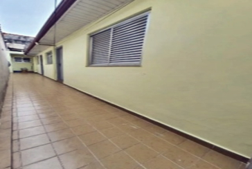 Sobrado à venda no Bairro do Parque São Domingos na Rua José Candido Freire,